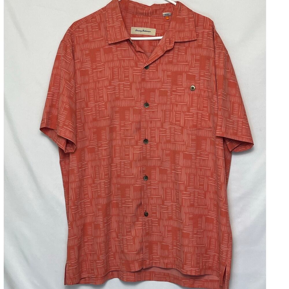 Tommy Bahama Men’s XL Orange Blue White Silk Geometric Print Button Front Shirt